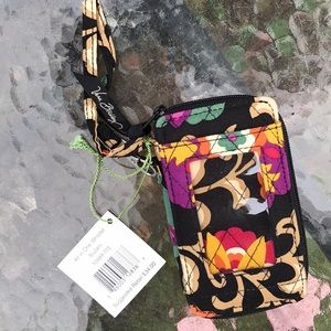 ❌SOLD❌Vera All in One Suzani Wristlet